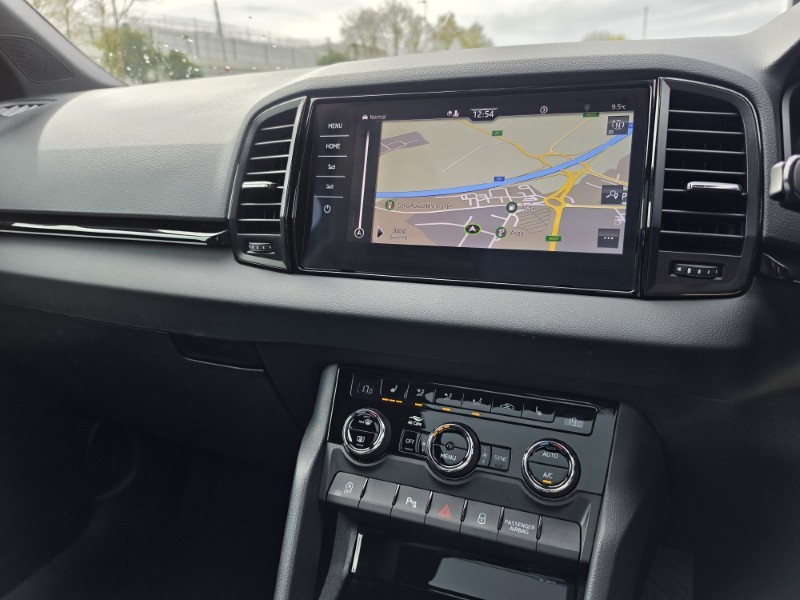 2022 (72) SKODA KAROQ 2.0 TSI Sportline 4x4 5dr DSG 5271926