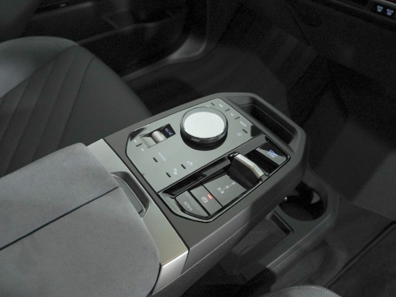  BMW iX 300kW xDrive45 M Sport 101kWh 5dr Auto [Tech/Sky] 5419877