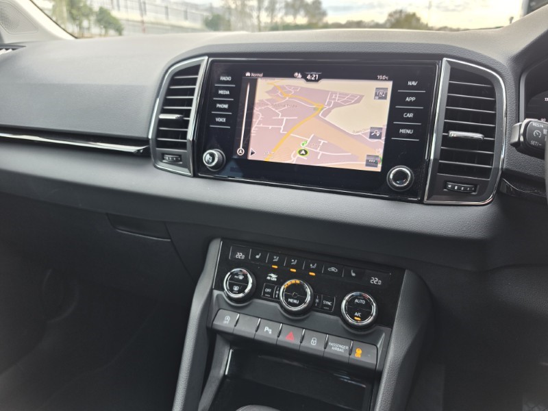 2022 (72) SKODA KAROQ 1.5 TSI SE L 5dr DSG 5263399