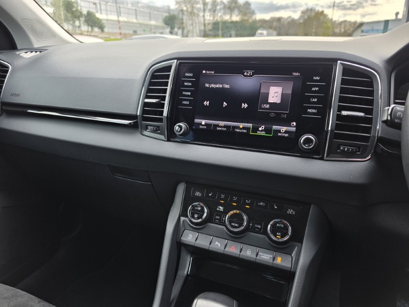 2022 (72) SKODA KAROQ 1.5 TSI SE L 5dr DSG 5263396