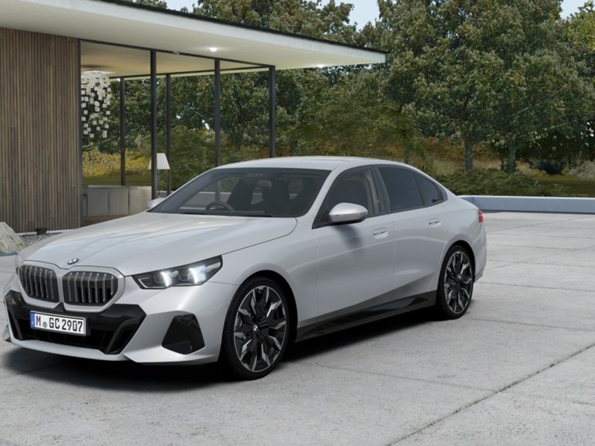 BMW 5 SERIES