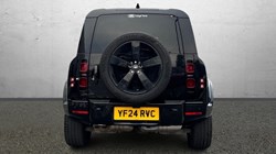 2024 (24) LAND ROVER DEFENDER 3.0 D300 X-Dynamic HSE 110 5dr Auto 3635363
