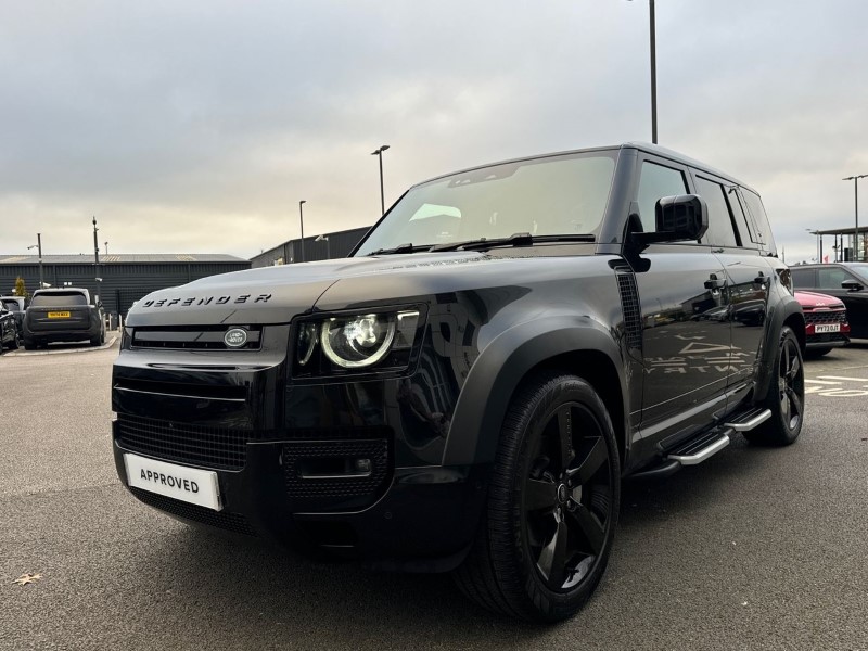 2024 (24) LAND ROVER DEFENDER 3.0 D300 X-Dynamic HSE 110 5dr Auto 3635404
