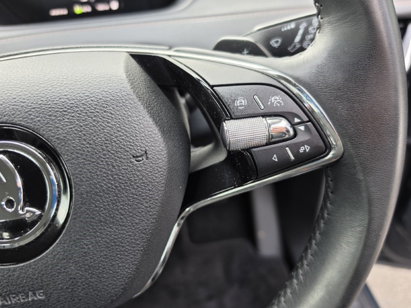 2021 (21)  SKODA ENYAQ 132kW 60 ecoSuite 62kWh 5dr Auto 5267835