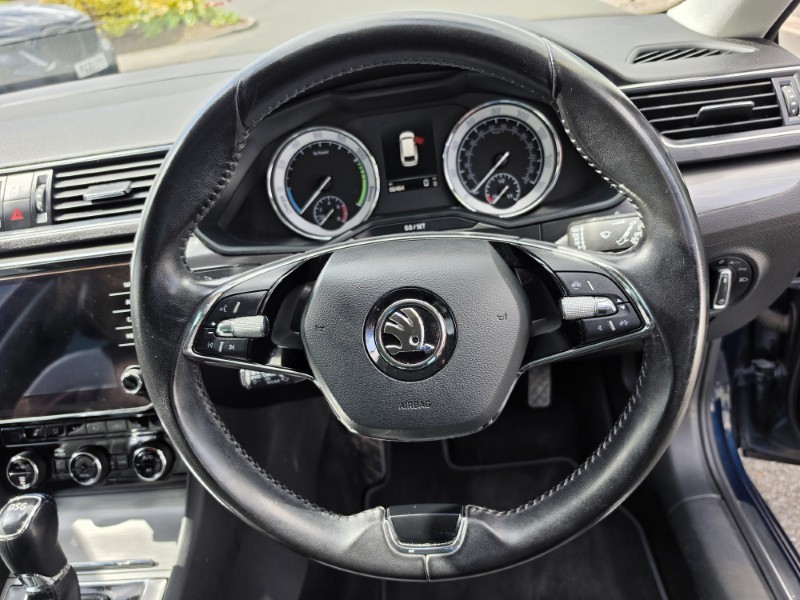 2020 (70) SKODA SUPERB 1.4 TSI iV SE L DSG 5dr 5283710