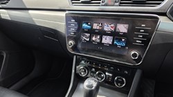 2020 (70) SKODA SUPERB 1.4 TSI iV SE L DSG 5dr 5283725