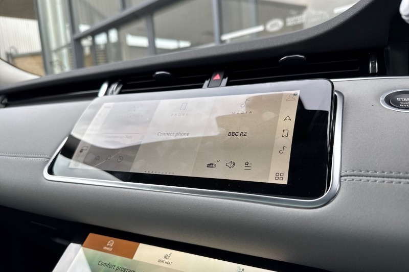 2021 (71) LAND ROVER RANGE ROVER EVOQUE 2.0 D200 SE 5dr Auto 5076901