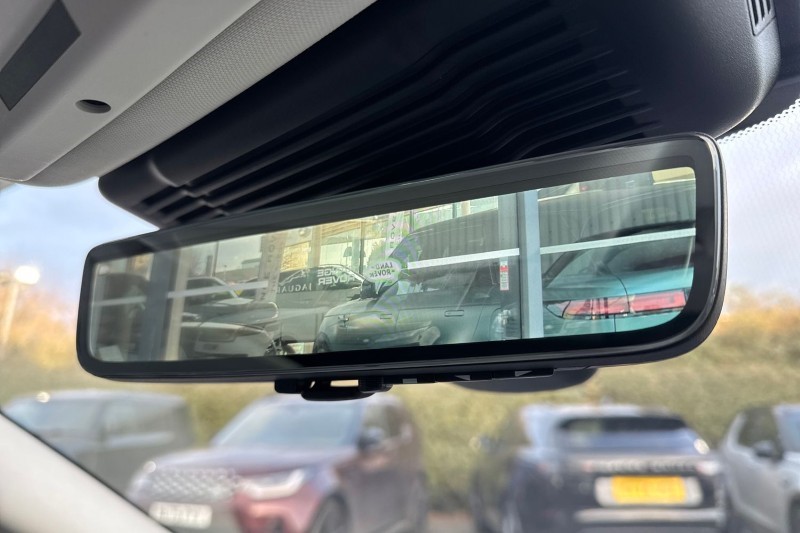 2021 (71) LAND ROVER RANGE ROVER EVOQUE 2.0 D200 SE 5dr Auto 5076892