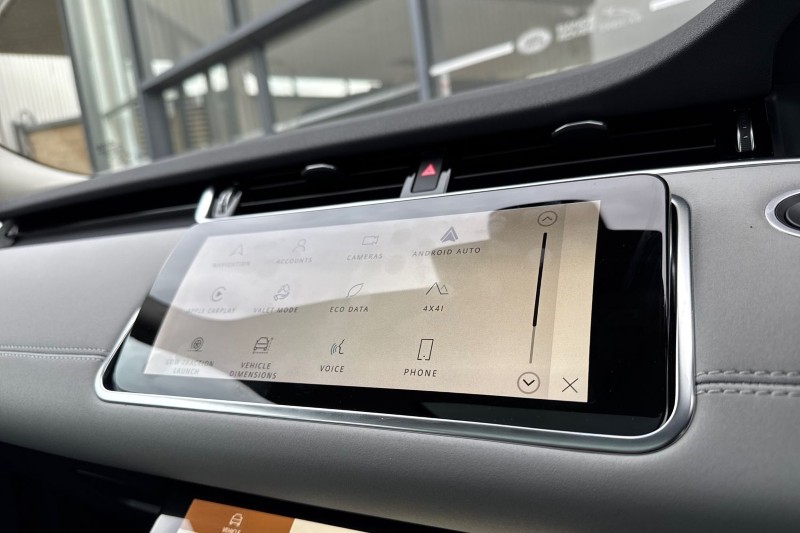 2021 (71) LAND ROVER RANGE ROVER EVOQUE 2.0 D200 SE 5dr Auto 5076904