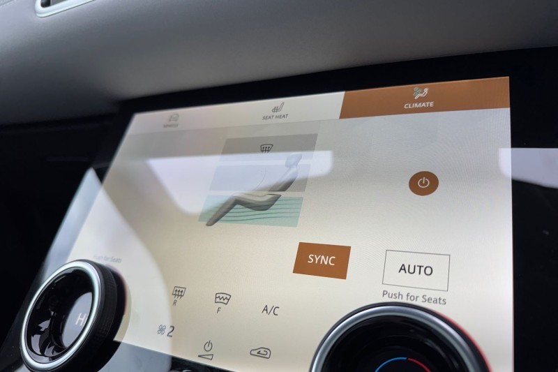 2021 (71) LAND ROVER RANGE ROVER EVOQUE 2.0 D200 SE 5dr Auto 5076905