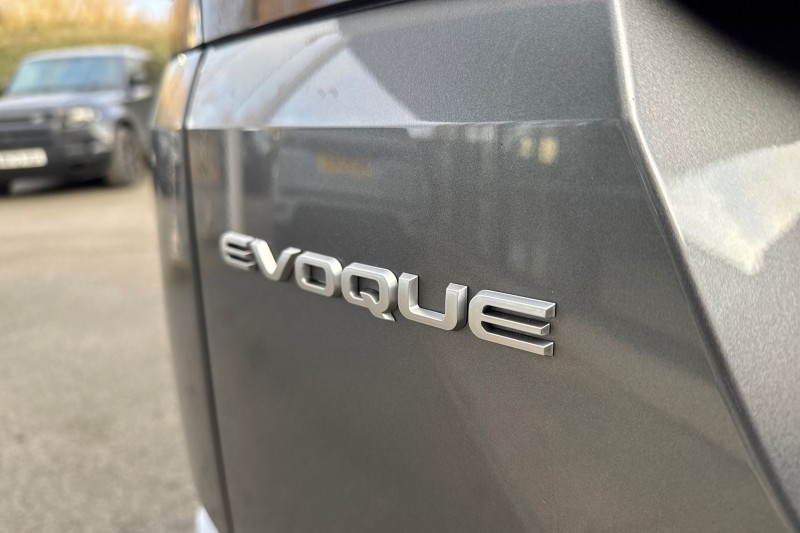 2021 (71) LAND ROVER RANGE ROVER EVOQUE 2.0 D200 SE 5dr Auto 5076920
