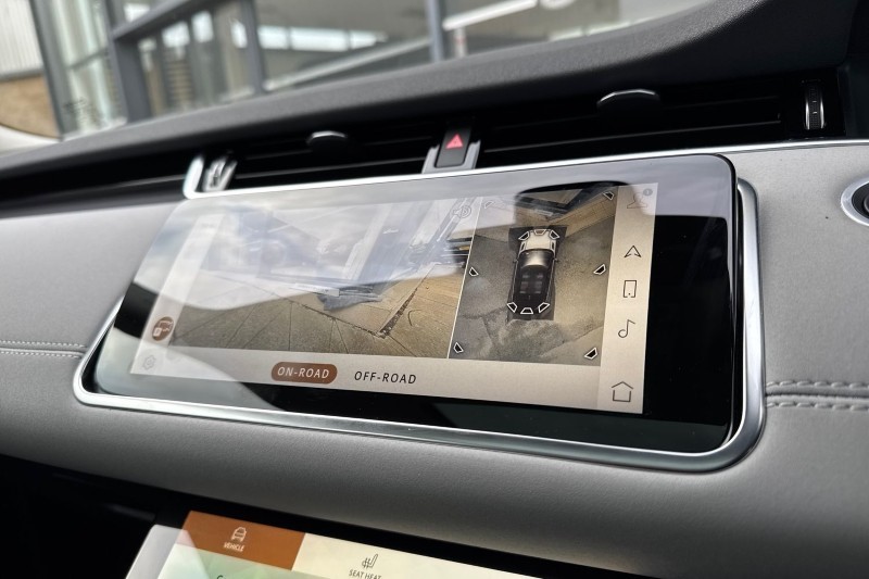 2021 (71) LAND ROVER RANGE ROVER EVOQUE 2.0 D200 SE 5dr Auto 5076882