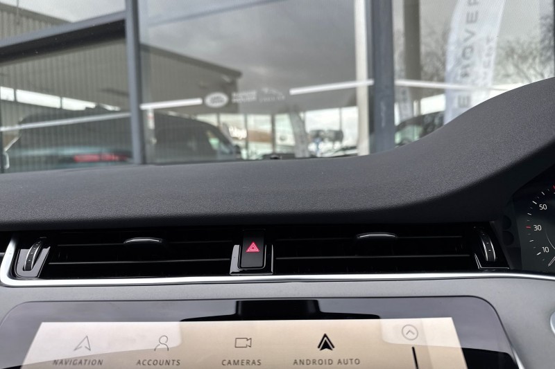 2021 (71) LAND ROVER RANGE ROVER EVOQUE 2.0 D200 SE 5dr Auto 5076908