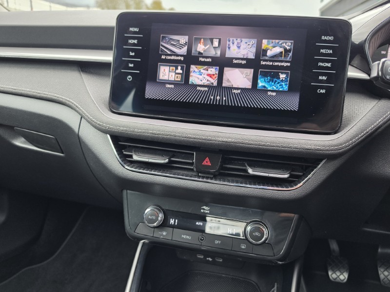 2022 (22) SKODA FABIA 1.0 TSI SE L 5dr 5296502