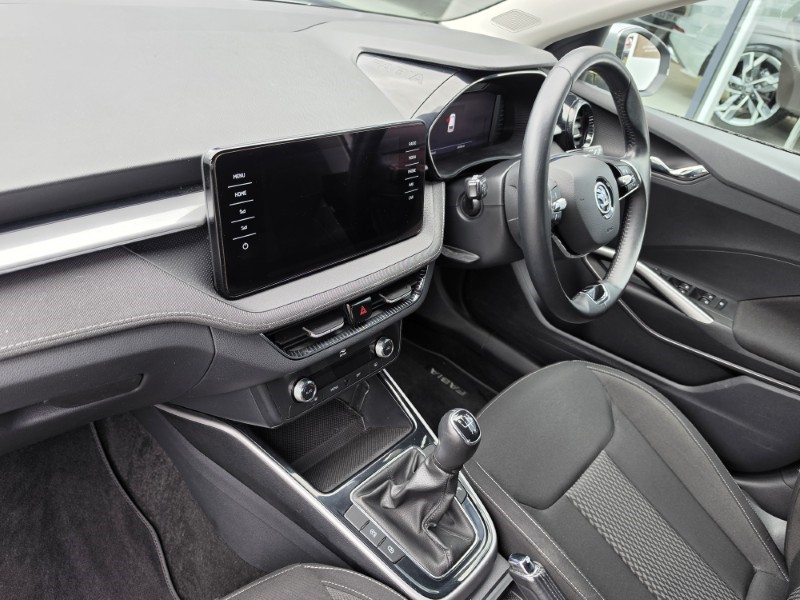 2022 (22) SKODA FABIA 1.0 TSI SE L 5dr 5296490