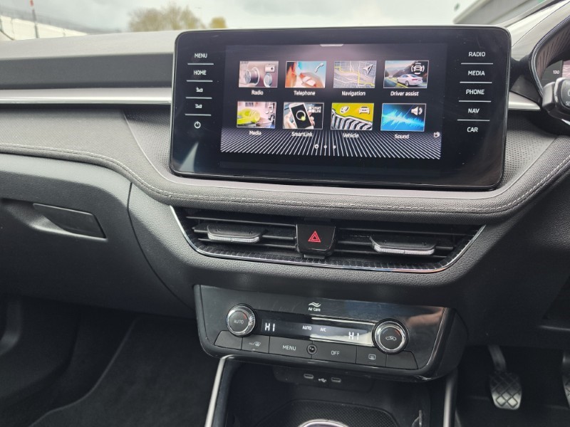 2022 (22) SKODA FABIA 1.0 TSI SE L 5dr 5296501