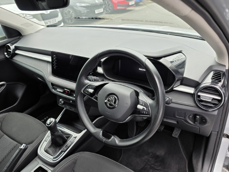 2022 (22) SKODA FABIA 1.0 TSI SE L 5dr 5296492