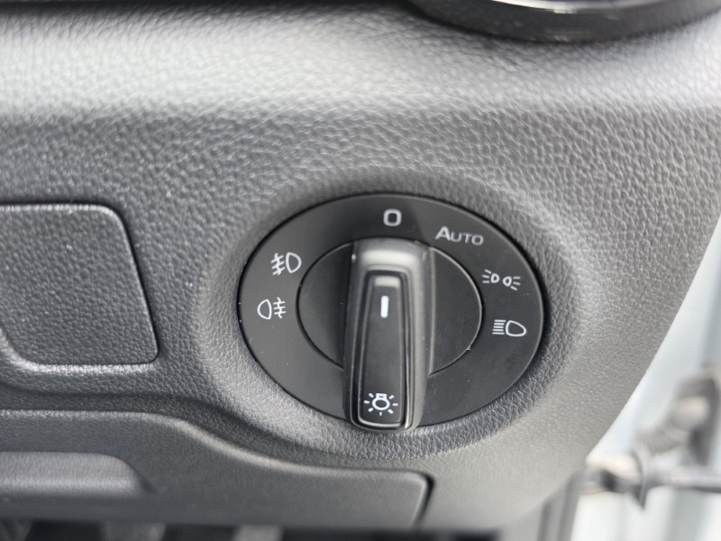 2022 (22) SKODA FABIA 1.0 TSI SE L 5dr 5296498