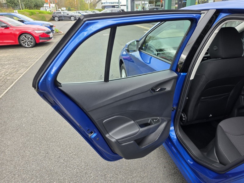 2026 (26) SKODA FABIA 1.0 TSI SE Edition 5dr 5300019