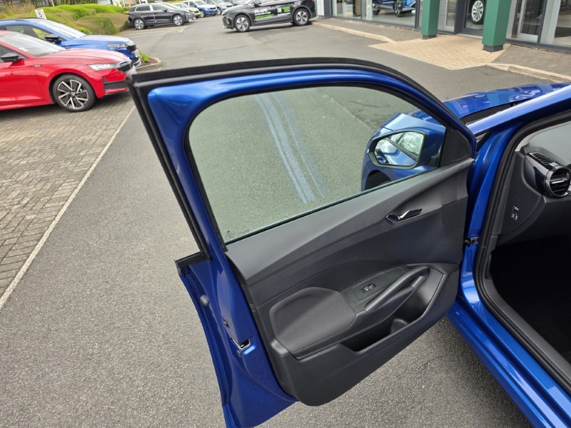 2026 (26) SKODA FABIA 1.0 TSI SE Edition 5dr 5300025