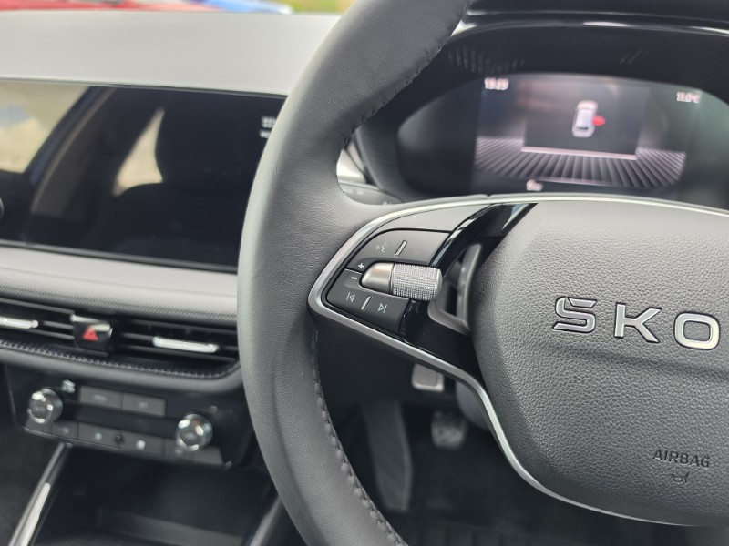 2026 (26) SKODA FABIA 1.0 TSI SE Edition 5dr 5300030