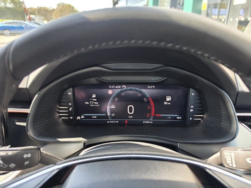 2023 (23) SKODA KAMIQ 1.0 TSI 110 SE L Executive 5dr 5322857