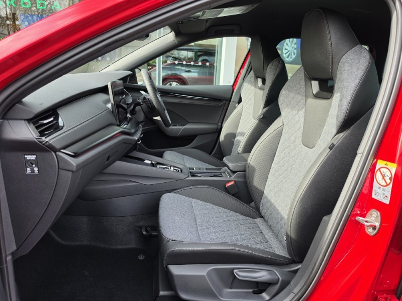 2026 (26) SKODA OCTAVIA 1.5 TSI 150 e-TEC Sportline 5dr DSG 5302537