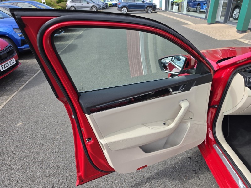 2022 (72) SKODA SUPERB 2.0 TSI 280 Laurin PLUS Klement 4x4 5dr DSG 5309957