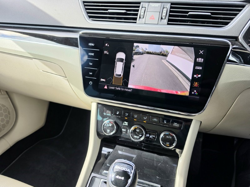 2022 (72) SKODA SUPERB 2.0 TSI 280 Laurin PLUS Klement 4x4 5dr DSG 5309989