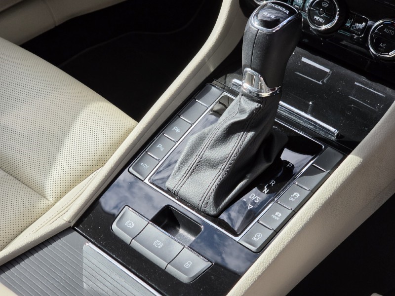 2022 (72) SKODA SUPERB 2.0 TSI 280 Laurin PLUS Klement 4x4 5dr DSG 5309967