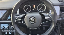 2022 (22) SKODA KODIAQ 1.5 TSI SE Drive 5dr 5329644