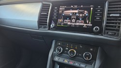 2022 (22) SKODA KODIAQ 1.5 TSI SE Drive 5dr 5329666