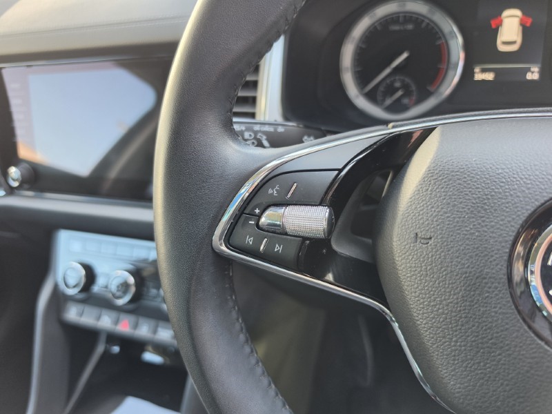 2022 (22) SKODA KODIAQ 1.5 TSI SE Drive 5dr 5329643