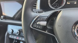 2022 (22) SKODA KODIAQ 1.5 TSI SE Drive 5dr 5329643