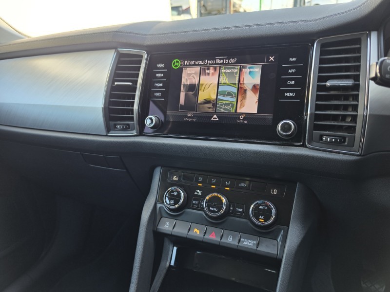 2022 (22) SKODA KODIAQ 1.5 TSI SE Drive 5dr 5329660