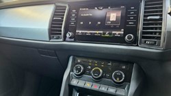 2022 (22) SKODA KODIAQ 1.5 TSI SE Drive 5dr 5329658