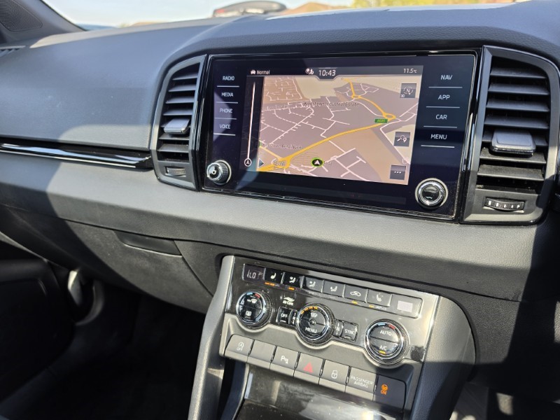 2023 (23) SKODA KAROQ 2.0 TSI Sportline 4x4 5dr DSG 5328358