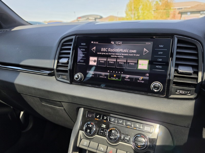 2023 (23) SKODA KAROQ 2.0 TSI Sportline 4x4 5dr DSG 5328353