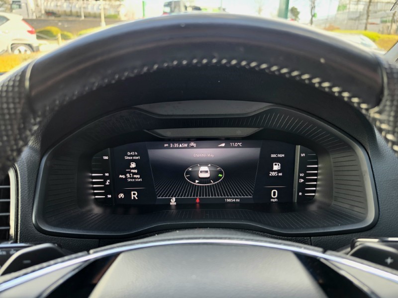 2022 (72) SKODA KAROQ 2.0 TSI Sportline 4x4 5dr DSG 5315599