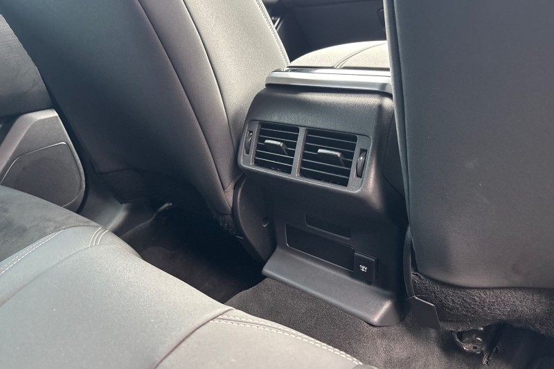 2020 (20) LAND ROVER RANGE ROVER VELAR 2.0 P250 R-Dynamic 5dr Auto 5153463