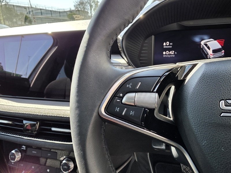 2025 (25) SKODA FABIA 1.0 TSI 116 SE L Edition 5dr DSG 5322758