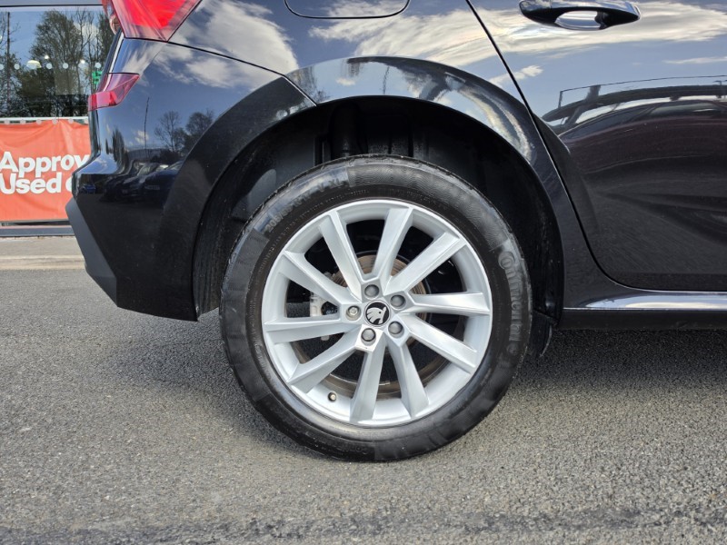 2025 (25) SKODA KAMIQ 1.0 TSI SE Edition 5dr DSG 5321585