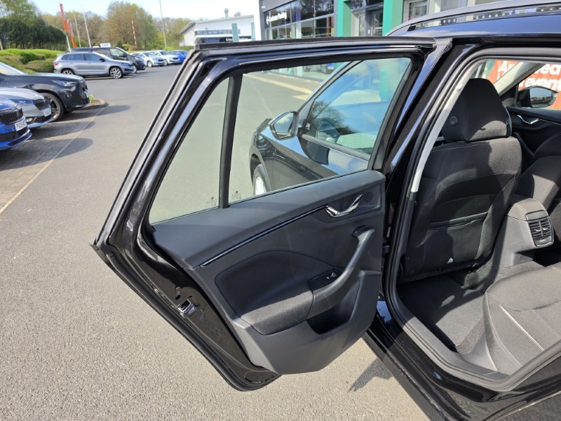 2025 (25) SKODA KAMIQ 1.0 TSI SE Edition 5dr DSG 5321607