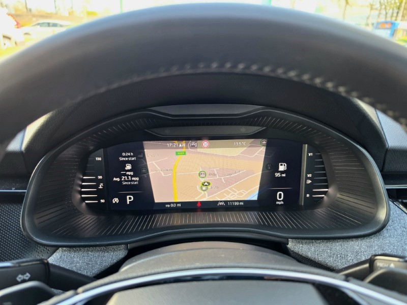 2025 (25) SKODA KAMIQ 1.0 TSI SE Edition 5dr DSG 5320917