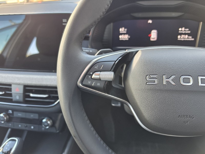 2025 (25) SKODA KAMIQ 1.0 TSI SE Edition 5dr DSG 5320896