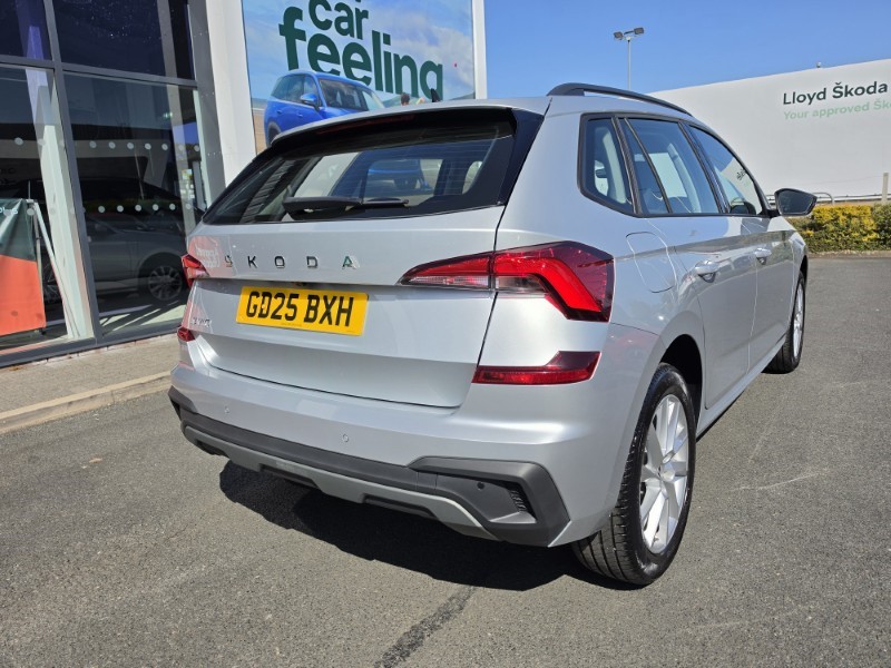 2025 (25) SKODA KAMIQ 1.0 TSI SE Edition 5dr 5323815