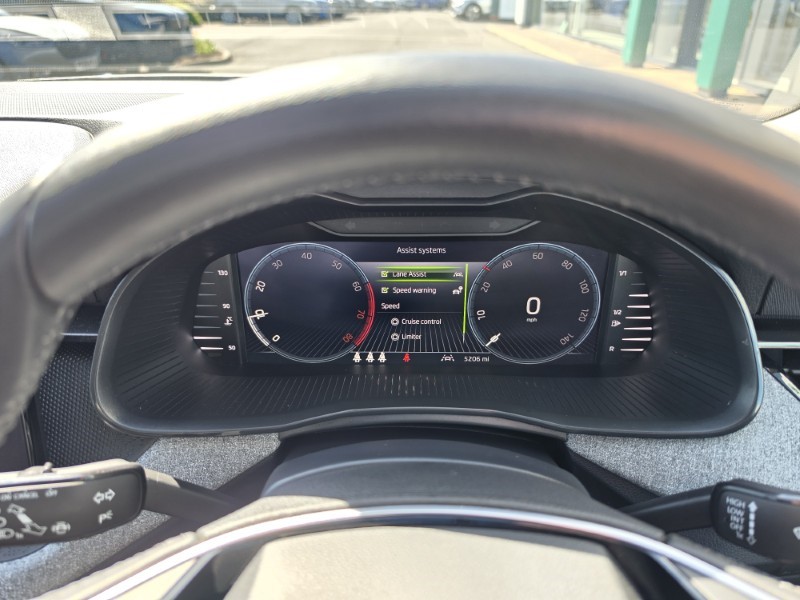 2025 (25) SKODA KAMIQ 1.0 TSI SE Edition 5dr 5323858