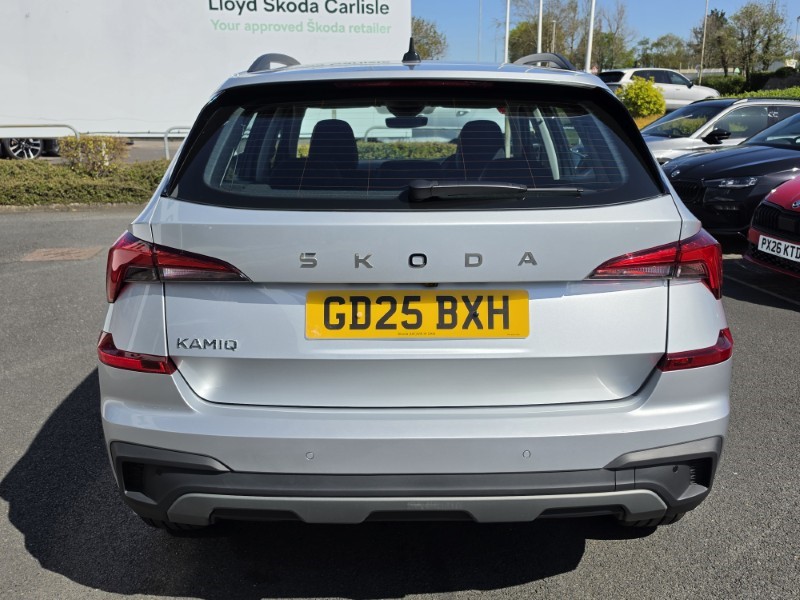 2025 (25) SKODA KAMIQ 1.0 TSI SE Edition 5dr 5323823