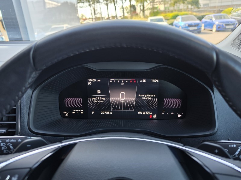 2023 (23) SKODA KAROQ 1.5 TSI SE L 5dr DSG 5354100