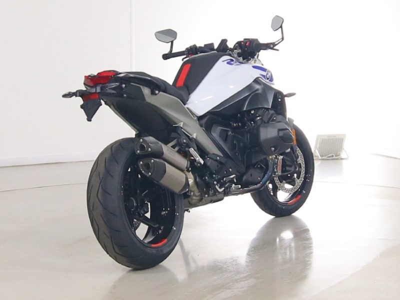 BMW Motorrad R1300 R SE (25MY) 5659647